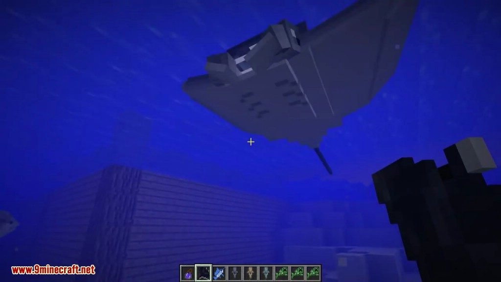 Fantastic Fish Mod 1.7.10 (Deep Sea Fishing, Jaws) 19