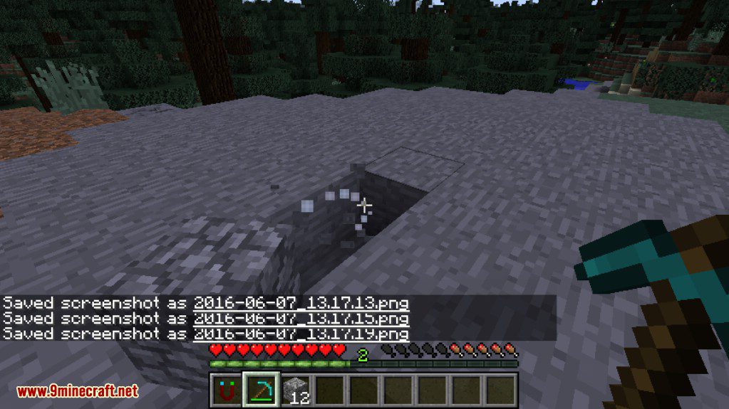 Simple Magnet Mod 1.12.2, 1.11.2 (Pulling Items Lying on the Ground) 2