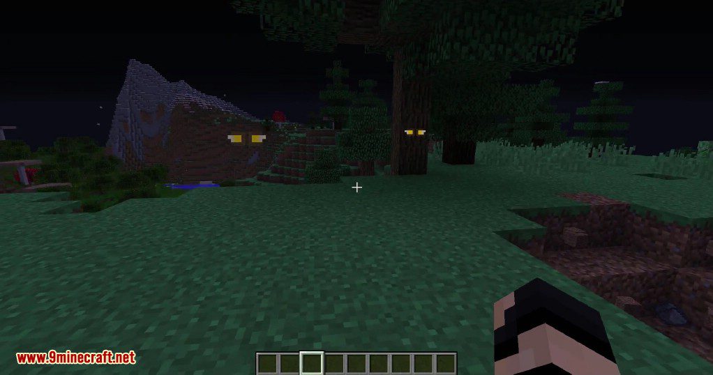 Eyes in the Darkness Mod (1.19.3, 1.18.2) - A Spooky Mod 3