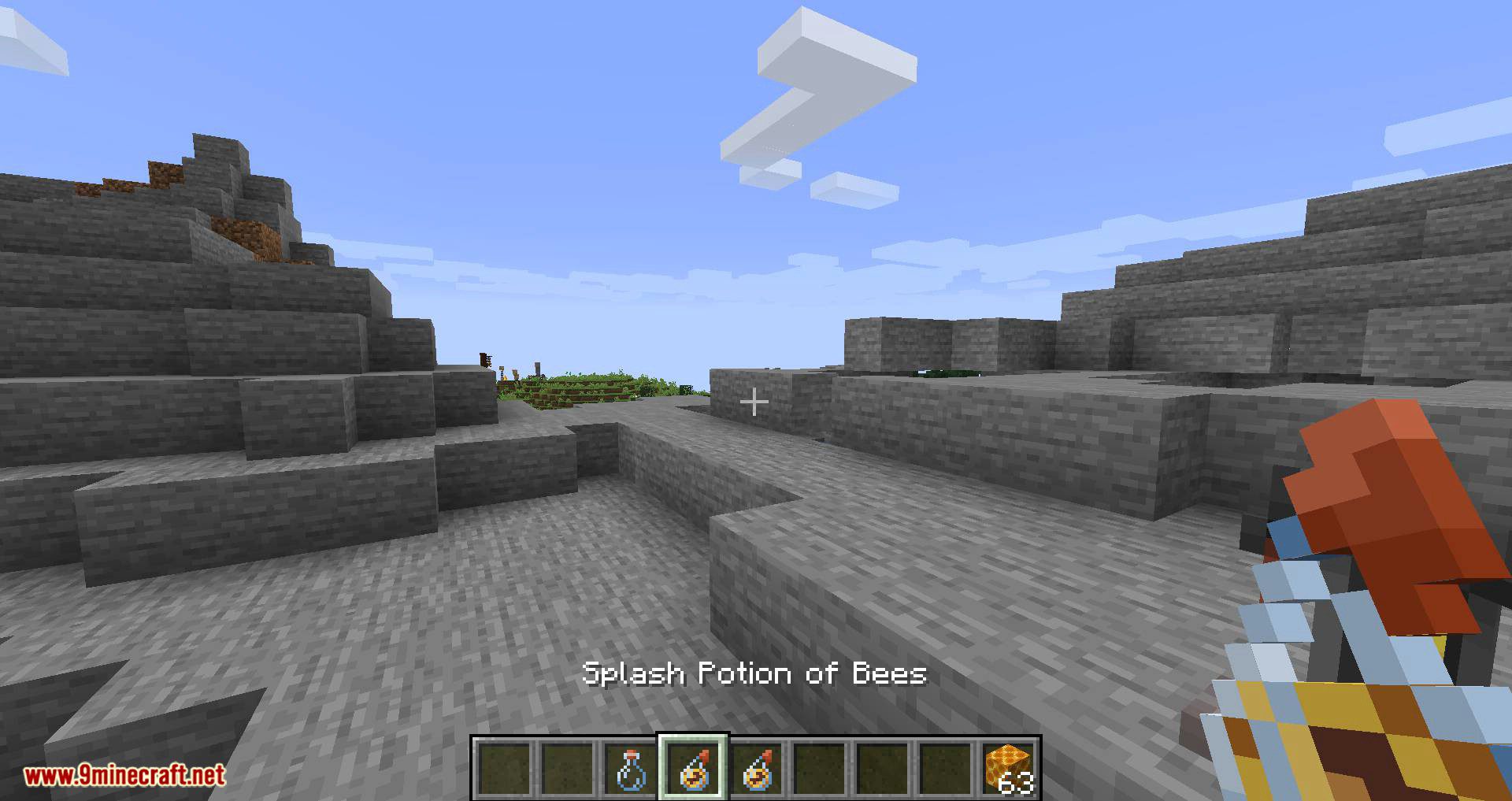 Potion of Bees Mod (1.20.1, 1.19.2) - Guaranteed to Cure what Ails You 10