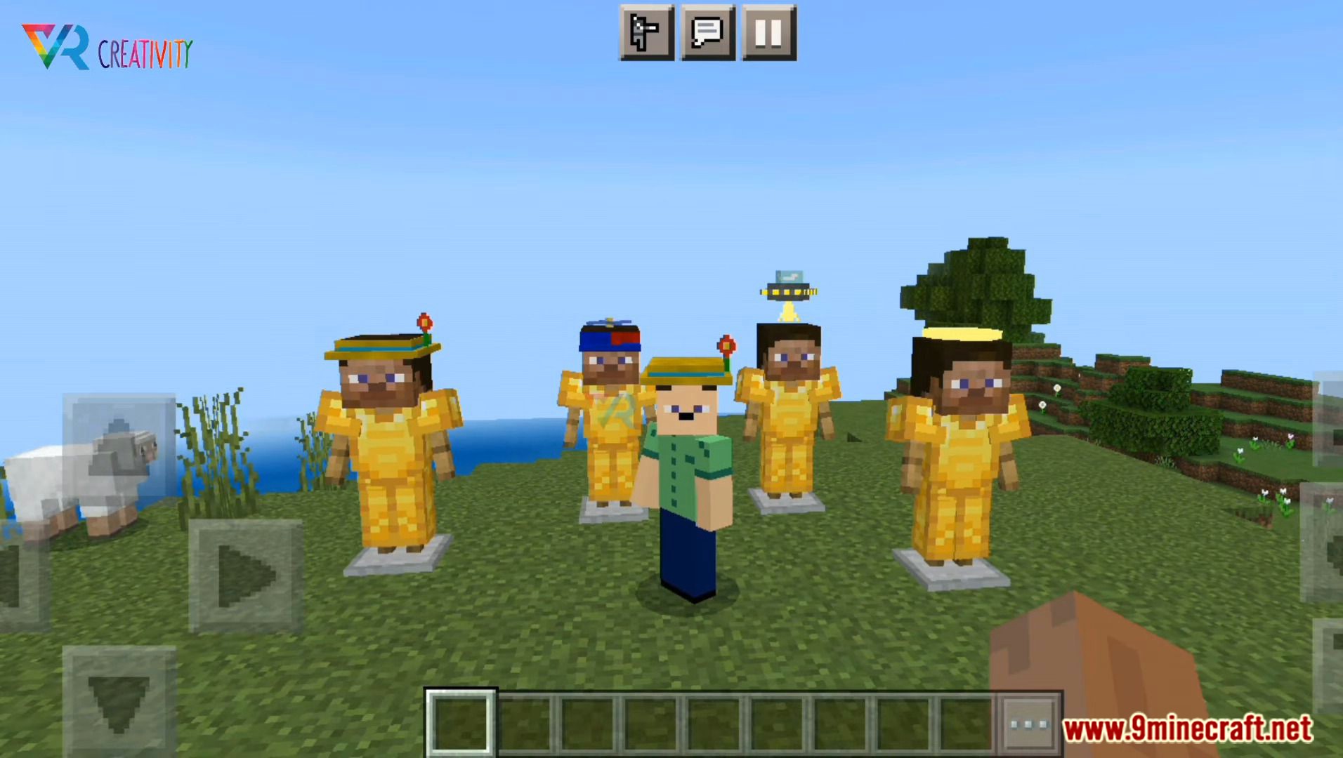 Animated Hats Addon (1.19) - MCPE/Bedrock Mod 44