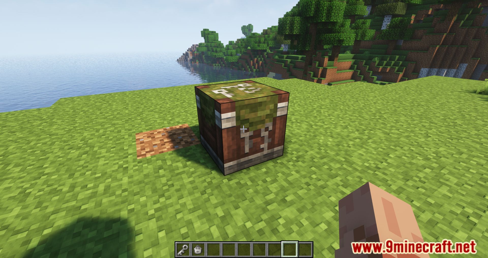 Locksmith Mod (1.19.2, 1.18.2) - Secured Doors and Chests 2