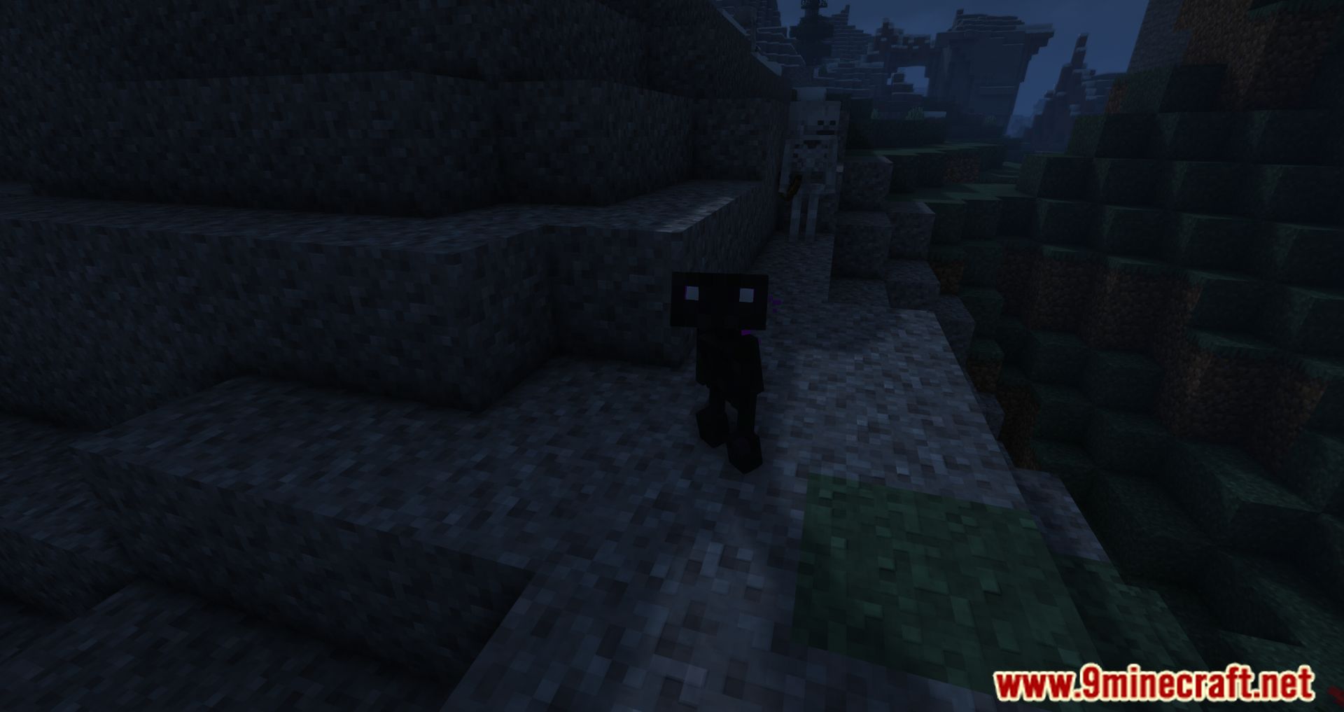 Colds: Lurker Mod (1.16.5) - A Menacing Creature 2