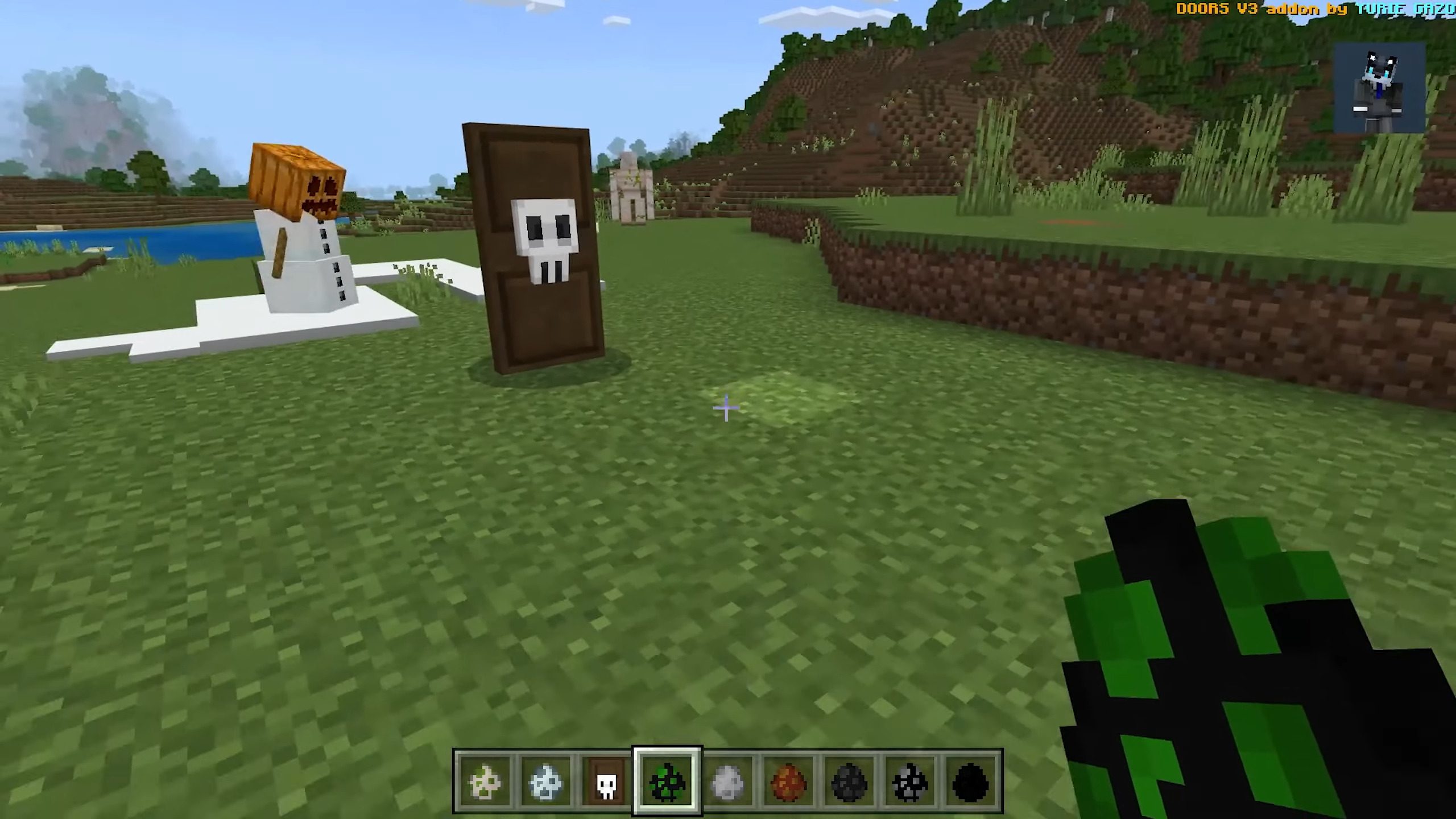 Roblox Doors Addon (1.19) - MCPE/Bedrock Mod 2