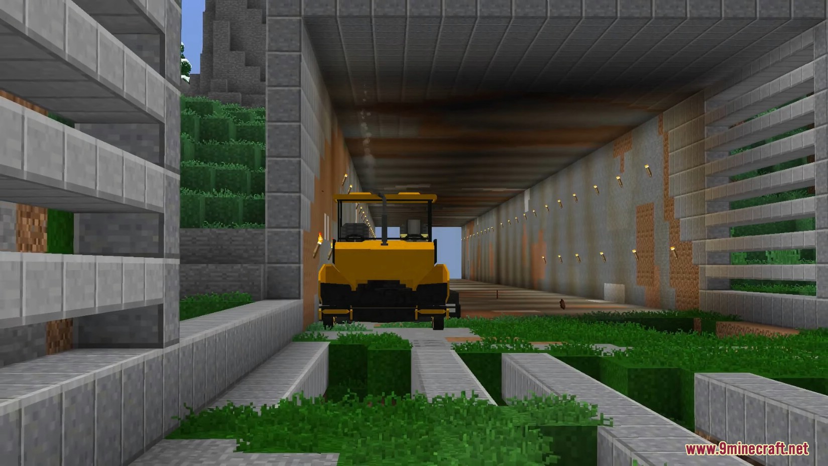 Wark Vehicle Pack Mod (1.16.5, 1.12.2) - Trucks, Riders, Container Handler 15