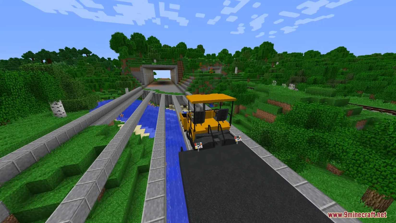 Wark Vehicle Pack Mod (1.16.5, 1.12.2) - Trucks, Riders, Container Handler 10