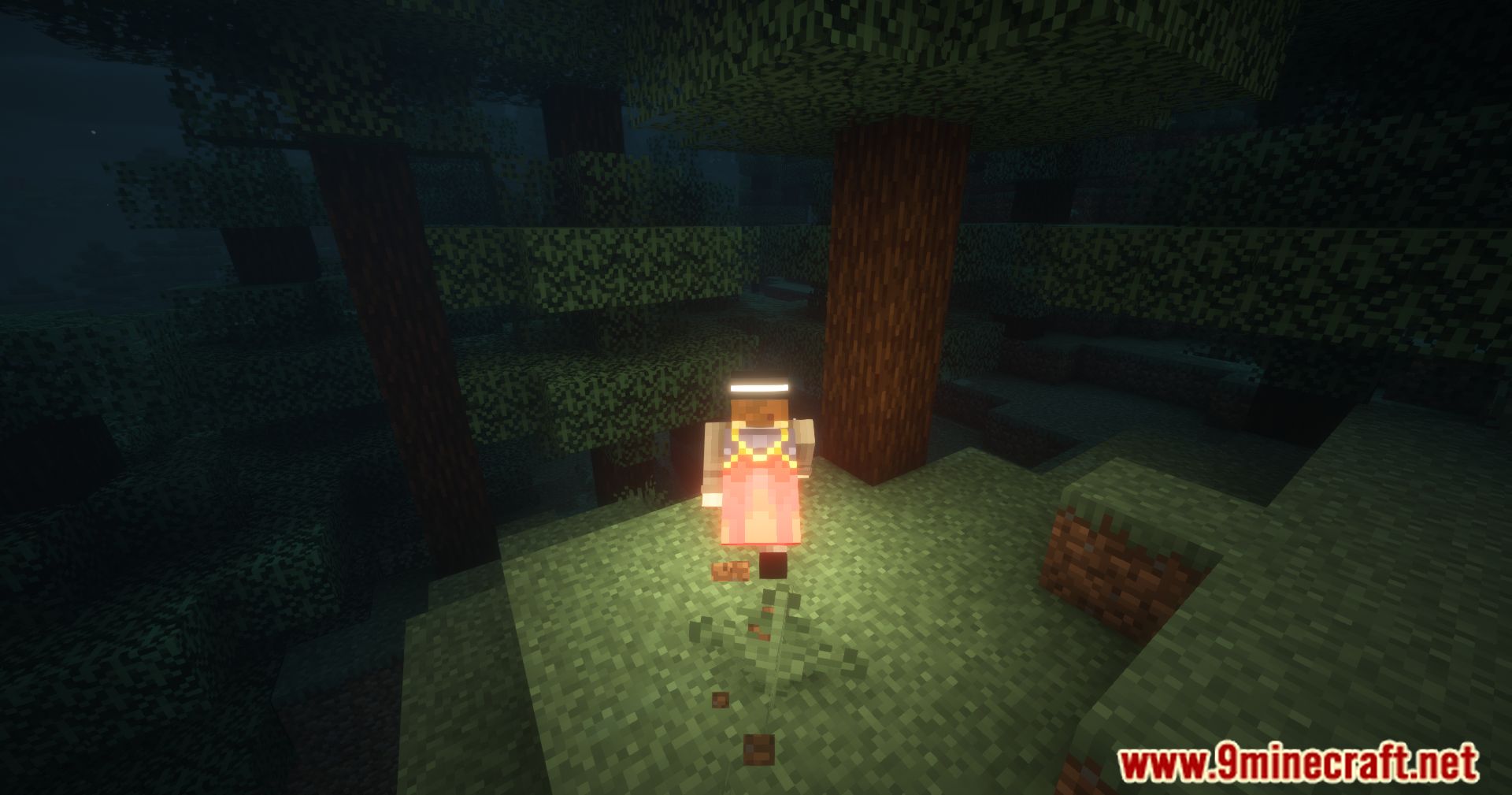 Toni's Immersive Lanterns Mod (1.21.1, 1.20.1) - Free Up Your Offhand With Wearable Lanterns 9